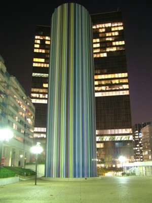 Modern artwork in the quarter La Defense